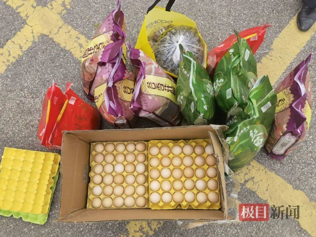 今天几板鸡蛋,明天几袋大米…… 每次不过几十上百元,却接二连三从市场商铺“消失”,武汉警方:刑拘